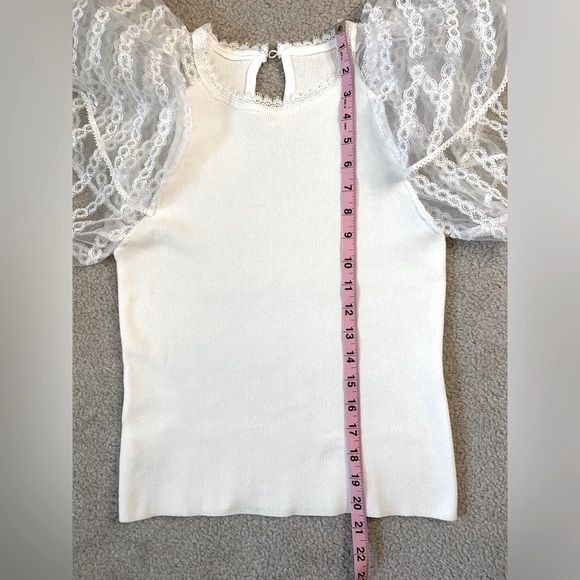 La’ Ros White Boho Sequin Flutter Sleeve Top Sweater Women Size Small - Picture 6 of 10